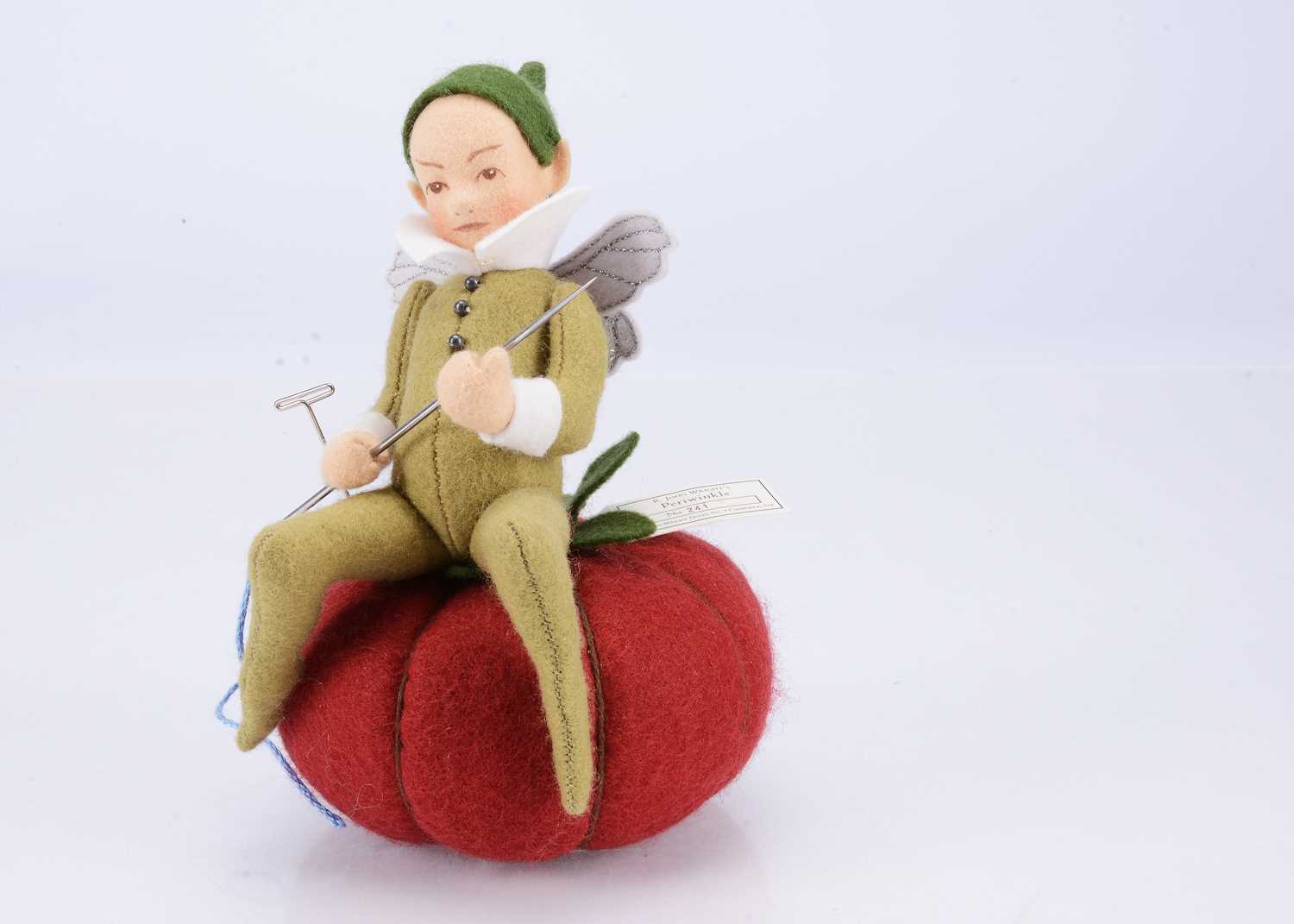 Lot 1 - A limited edition R John Wright Periwinkle doll