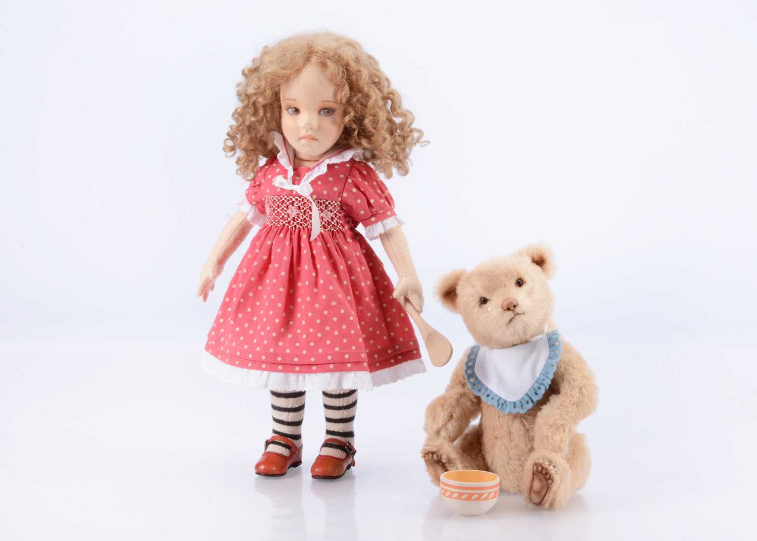 Lot 3 - A limited edition R John Wright Goldilocks doll & Baby Bear