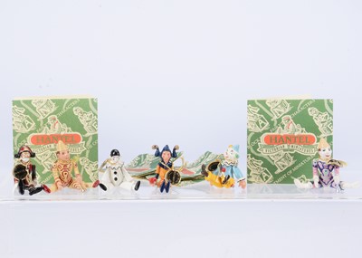 Lot 36 - Six Hantel Miniature clowns