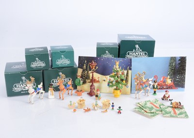Lot 45 - A Hantel Miniatures Christmas collection