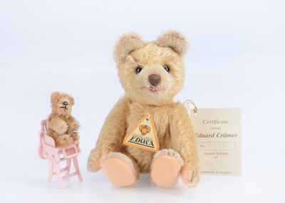 Lot 52 - A limited edition Eduard Cramer teddy bear