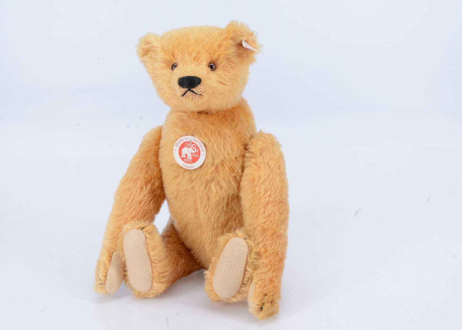 Lot 66 - A Steiff limited edition Purzelbar Somersault teddy bear