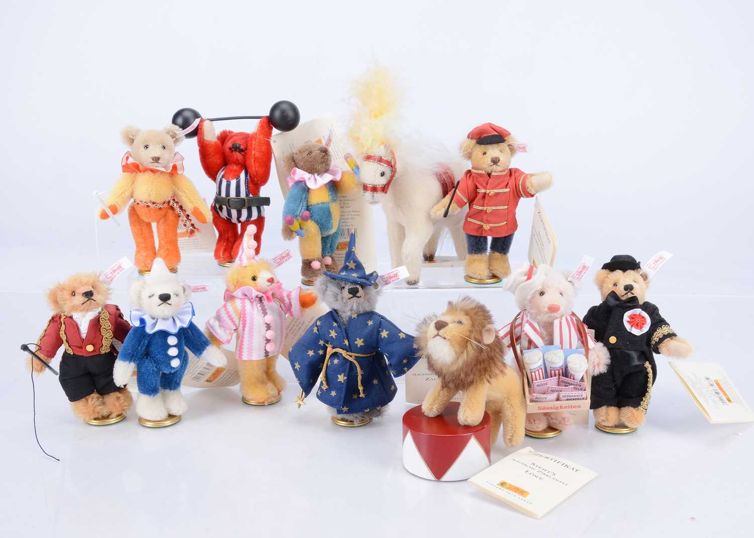 Lot 80 - A Steiff limited edition Magic Circus World made exclusively for Sammler Galerie