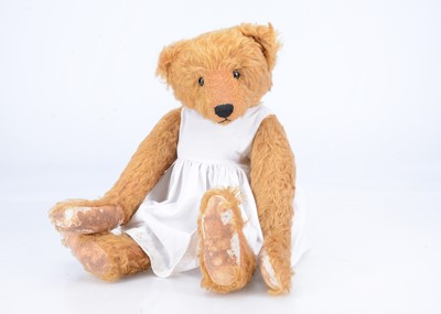 Lot 81 - A Little Chamers Susan artist teddy bear