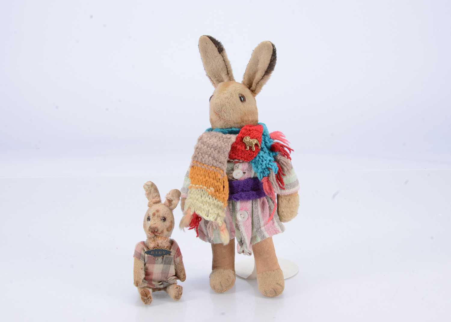 Lot 91 - A 1930/40s Steiff Doll Rabbit