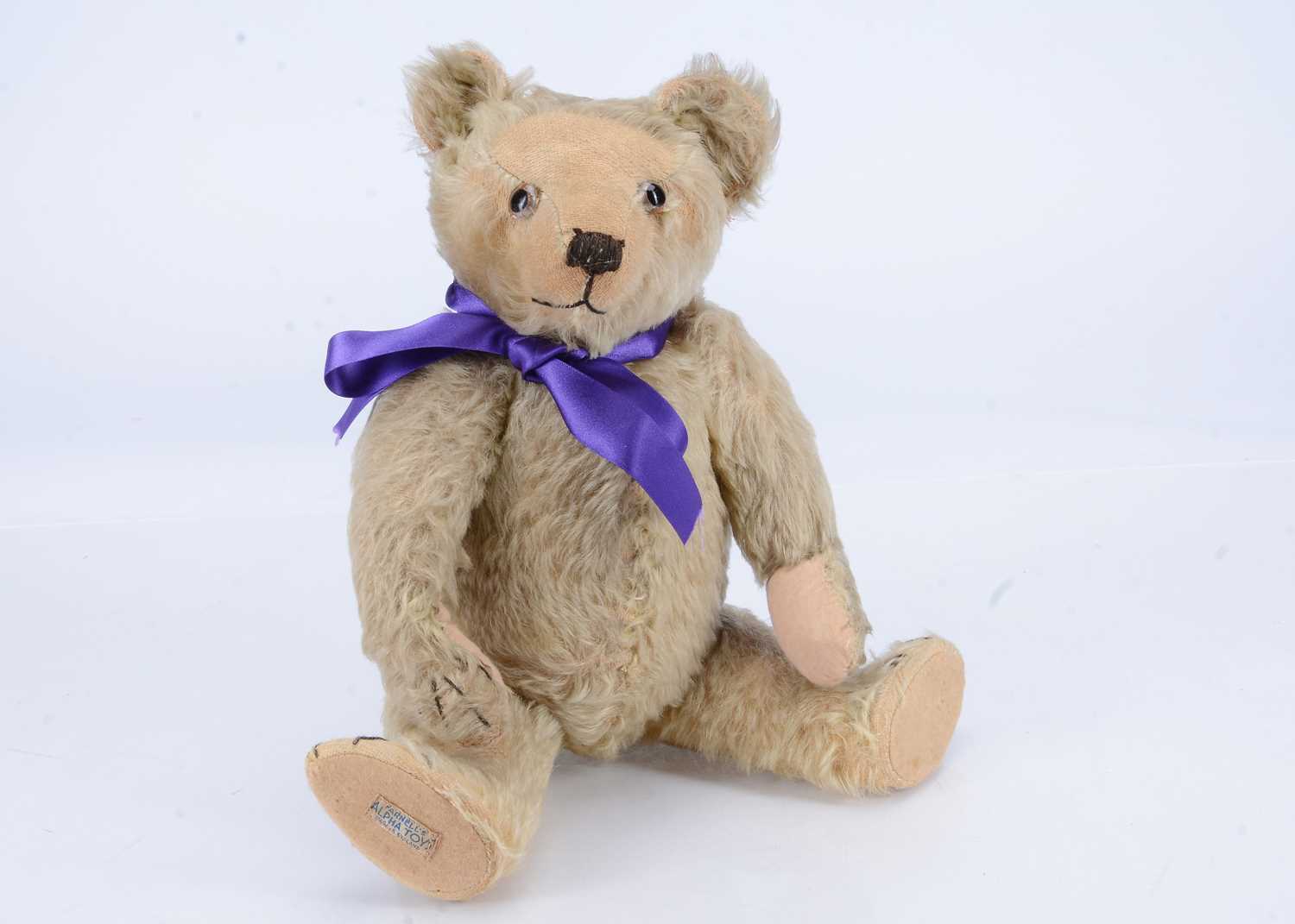 Lot 93 - A 1930s Alpha Farnell teddy bear