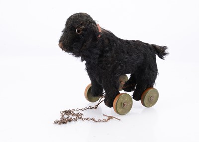 Lot 108 - A 1920/30s pull along Dog, probably Farnell