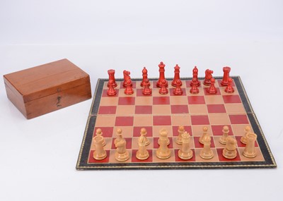Lot 130 - An early 20th century vegetable ivory chess set