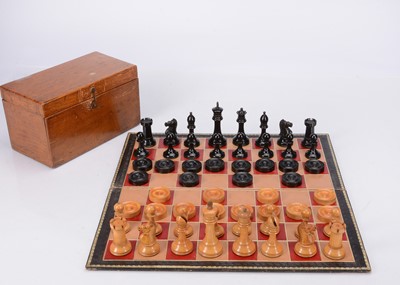 Lot 136 - An early 20th century Staunton chess and draught set