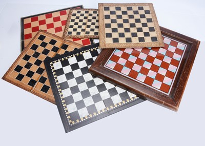 Lot 158 - A reverse painted glass chess board