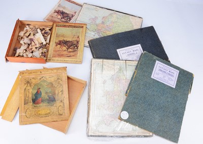 Lot 326 - Dissected puzzles