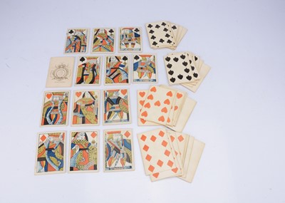 Lot 364 - A George III Hunt & Sons playing card pack