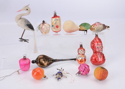 Lot 406 - Antique and vintage Christmas glass decorations