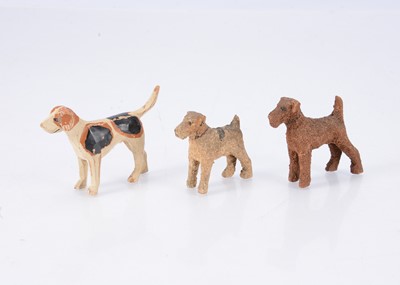 Lot 430 - Three Forest Toys of Brockenhurst dogs