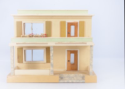 Lot 612 - A 1930s German dolls’ house