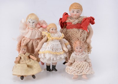 Lot 646 - A German tiny all-bisque child dolls