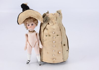 Lot 653 - An 19th century French-type all-bisque Mignonette