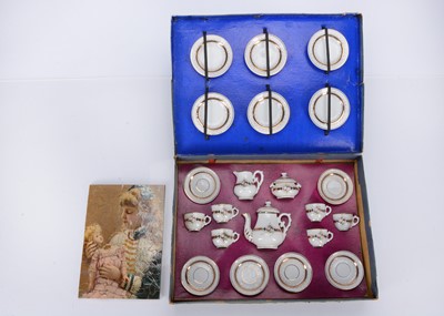 Lot 698 - A late 19th century doll’s or child’s French tea set