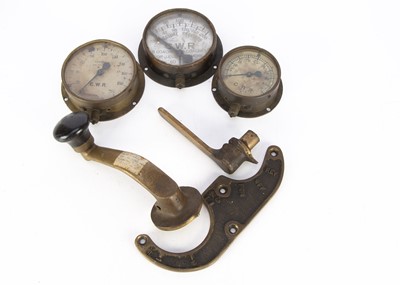 Lot 665 - GWR Brass Cased Pressure Gauges and a Brass Class 08 Diesel Shunter Control Handle Set