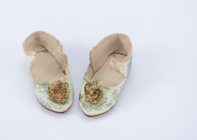 Lot 757 - A pair of Bru Jne Paris doll shoes