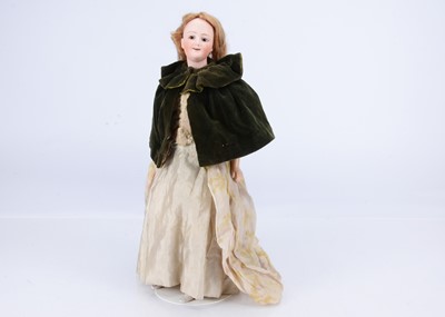 Lot 822 - A rare Gebruder Heubach 7925 smiling lady turned shoulder-head doll