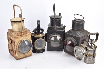 Lot 679 - Railway Lamps