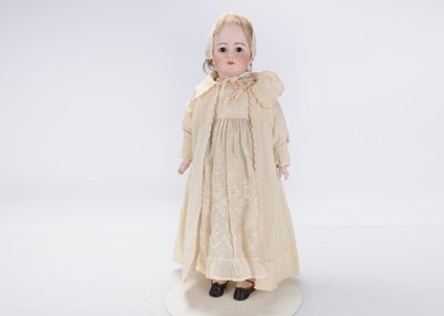 Lot 872 - A Simon & Halbig 1009 shoulder head doll