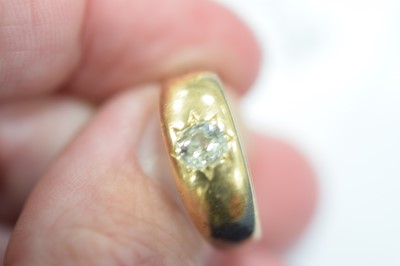 Lot 54 - A gentleman's 18ct gold diamond signet ring