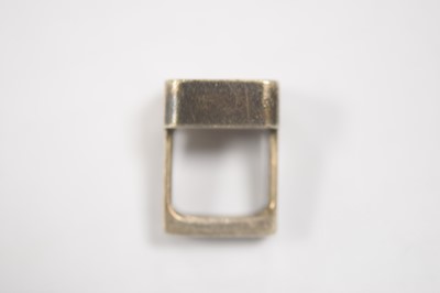 Lot 75 - A collection of modernist silver jewellery