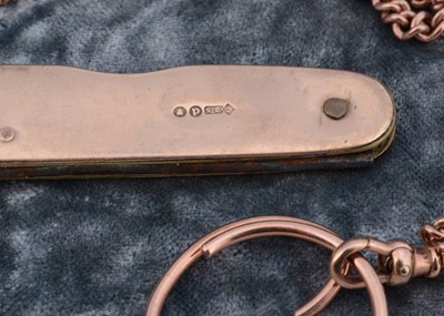 Lot 78 - A 9ct gold pocket penknife