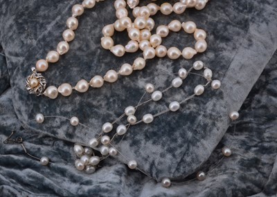 Lot 177 - A long string of Baroque cultured pearls
