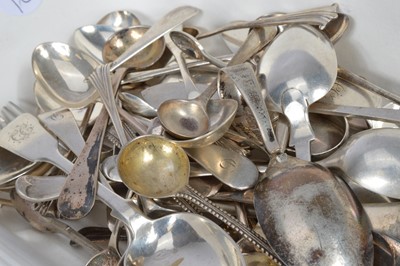 Lot 306 - A collection of 19th and 20th century silver teaspoons and other items
