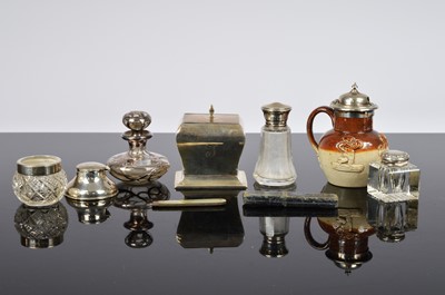 Lot 328 - A collection of small silver and other items