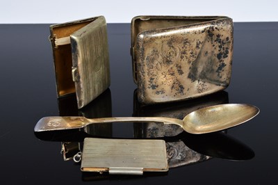 Lot 333 - A William IV silver tablespoon