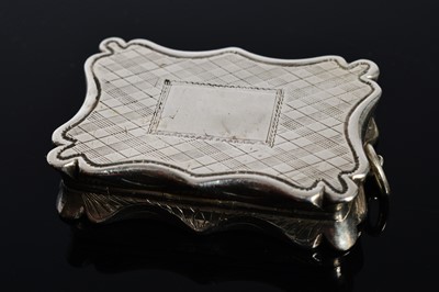 Lot 402 - An early Victorian silver vinaigrette by Edward Smith