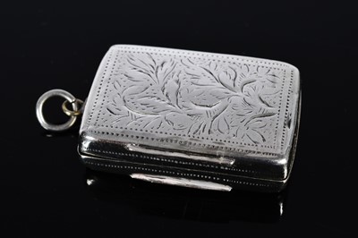 Lot 403 - A Victorian silver vinaigrette by John Bettridge