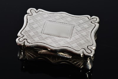 Lot 409 - An early Victorian silver vinaigrette by Edward Smith