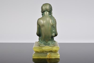 Lot 425 - An Art Deco style figure