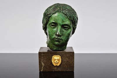 Lot 432 - A bronze sculpture of a lady's head from the Meridian Foundry