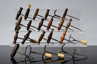 Lot 456 - A collection of antique and vintage corkscrews