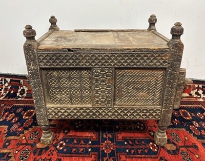 Lot 503 - An antique cabinet