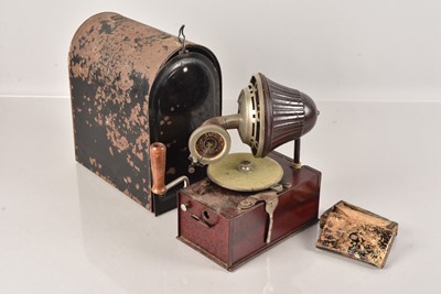 Lot 6 - A Nirona Portable Gramophone