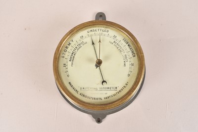 Lot 14 - The 'Universal Barometer'