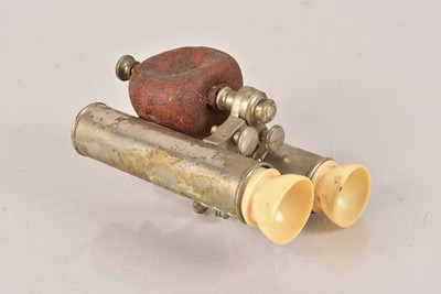 Lot 35 - A vintage Eye Massager