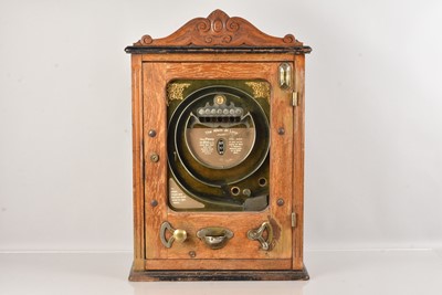 Lot 47 - An early 20th Century Allwin De Luxe Penny Slot Machine