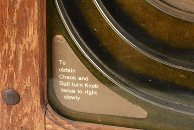 Lot 47 - An early 20th Century Allwin De Luxe Penny Slot Machine