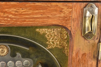 Lot 47 - An early 20th Century Allwin De Luxe Penny Slot Machine