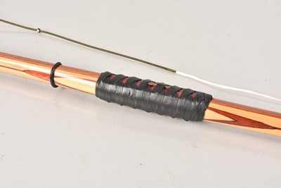 Lot 51 - A Gary Evans Longbow