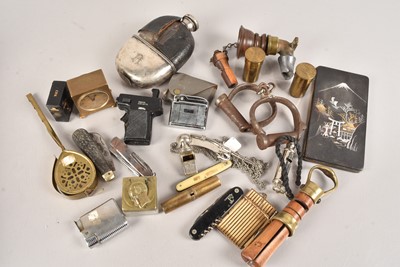 Lot 58 - An assortment of various items