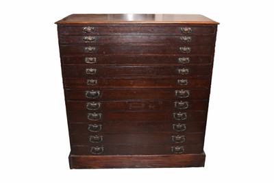 Lot 65 - A 20th Century Collector's Cabinet